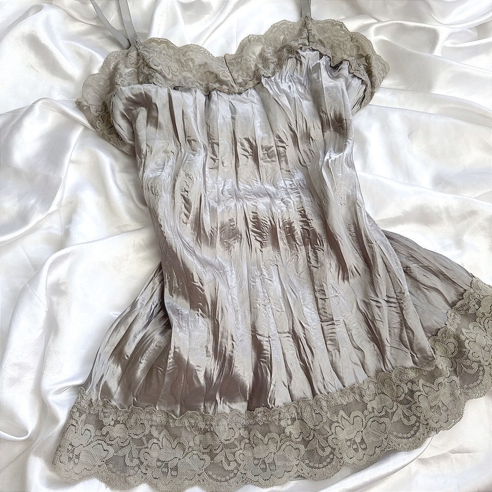 Ashley Stewart Silver Grey Crinkle Pleat Lace Trim Camisole Top Plus Size 14/16
